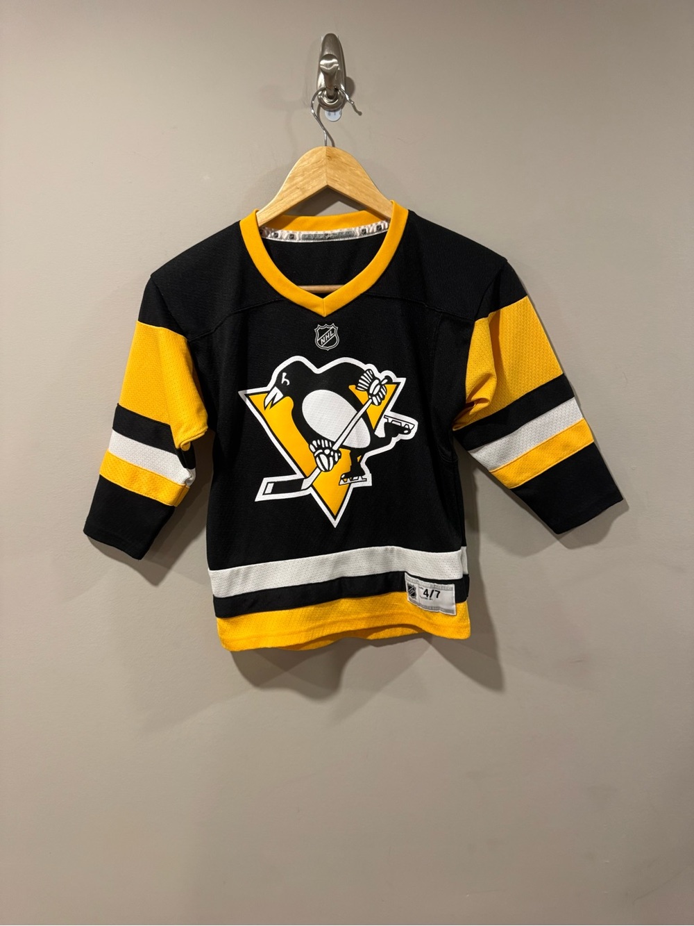 NHL Pittsburg Penguins Hockey Jersey
